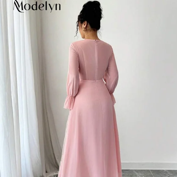 Vintage Modelyn Mesh Embroidered Patchwork Chiffon Flare Sleeve Dress For Women - Picture 3 of 8